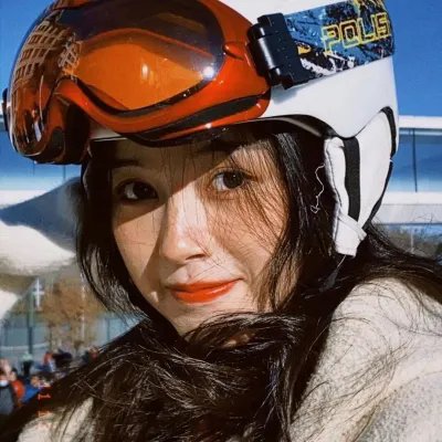 马路对面的房子